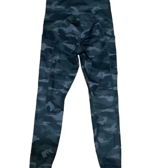 ATHLETA Ultimate 7/8 Tight Legging Camo Black Gray Size Small #531773 - Picture 6 of 14